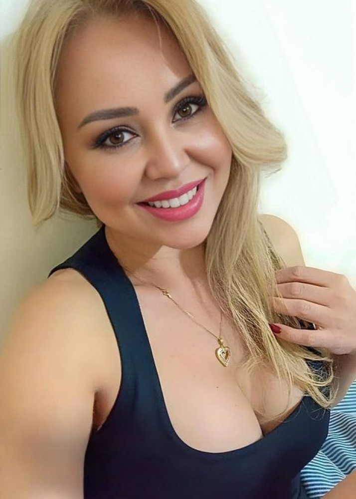 Индивидуалка Камилла главное фото в городе Миллерово 